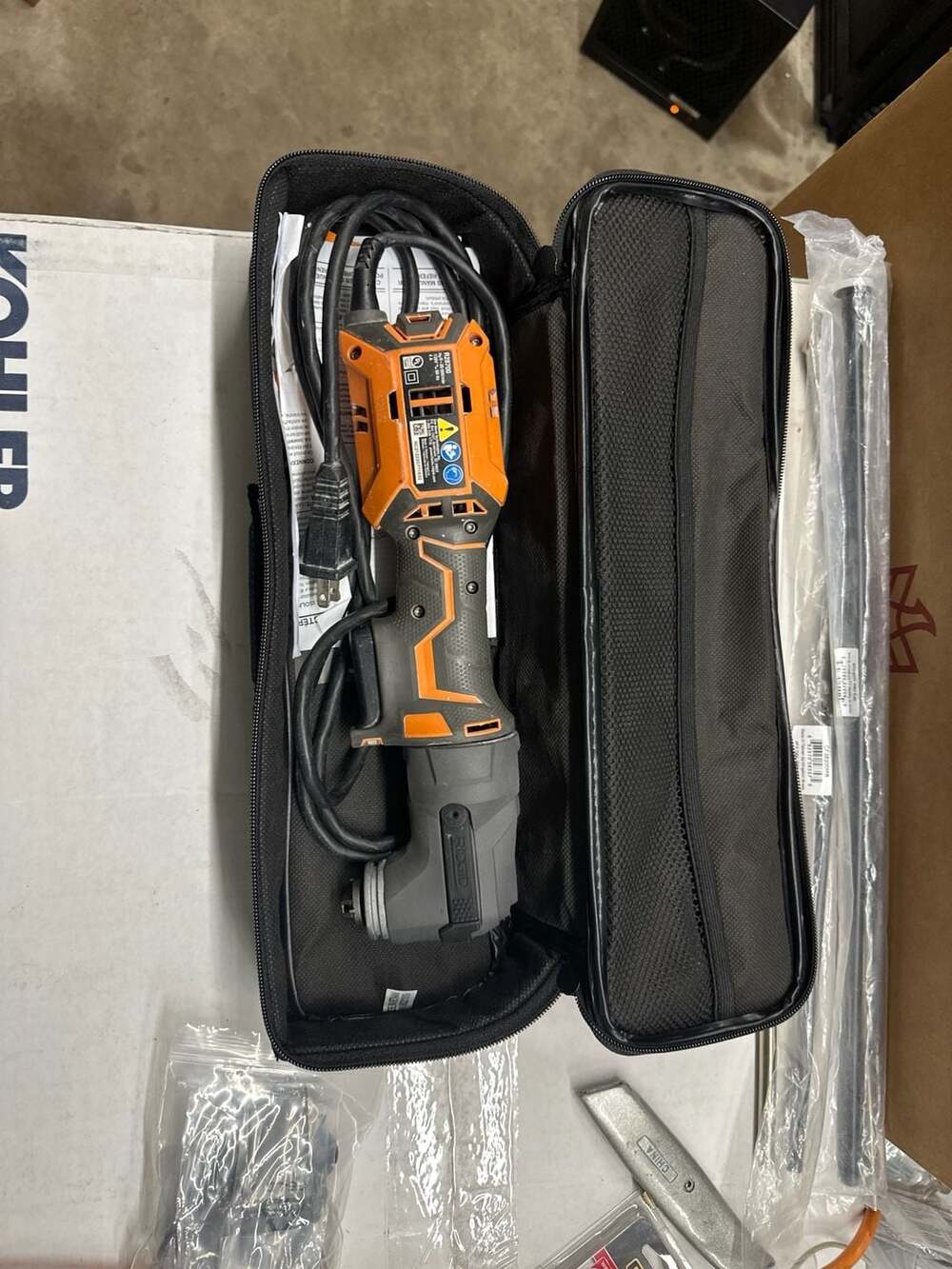 RIDGID R28700 JobMax 4 Amp Corded Oscillating Multi-Tool with Case